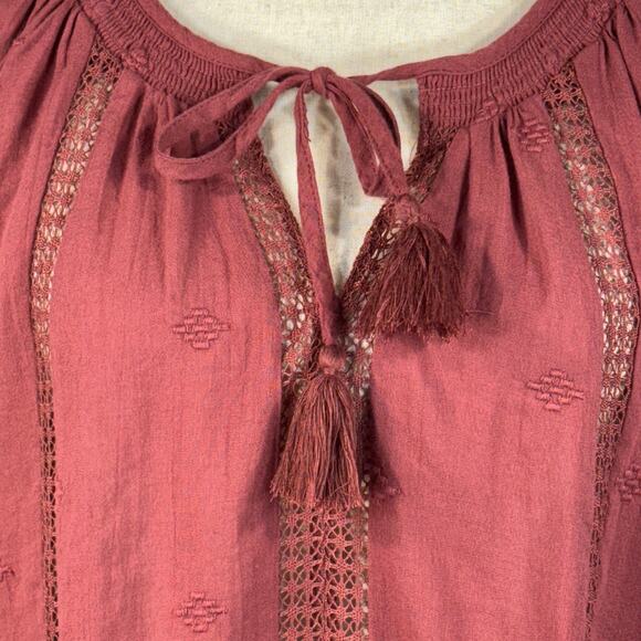 American Eagle Medium Top Semi-Sheer Crochet Keyhole Tassels Smocked Neck Cotton - Picture 2 of 10